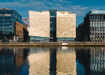 İrlanda-merkez-bankasi-baskanindan-kripto-reklamlarina-yasak-cagrisi-2023-paranfil