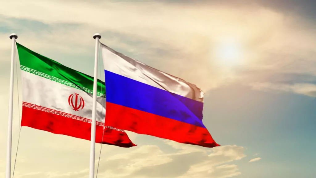 Rusya-ve-İran'dan-Altin-Destekli-Stablecoin-Calismasi-paranfil-2023