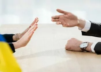 ukraynali-mali-otoriteler-rus-kripto-borsalarini-kisitladi-2023-paranfil