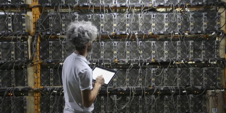 Kripto Madencisi Hive Blockchain, 2022'nin 3. Çeyreği İçin 90,4 Milyon Dolar Net Zarar Açıkladı 1 Kripto Madencisi Hive Blockchain, 2022’nin 3. Çeyreği İçin 90,4 Milyon Dolar Net Zarar Açıkladı