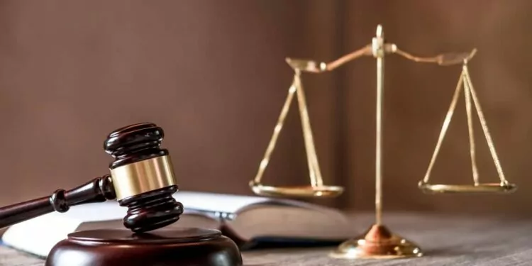 ABD'de Bir Yargıç, Emojilerin Finansal Yatırım Tavsiyesi Anlamına Geldiğine Karar Verdi, Eski SEC Başkanı Uyardı! 1 ABD'de-bir-yargic-emojilerin-finansal-yatirim-tavsiyesi-anlamina-geldigine-karar-verdi-2023-paranfil