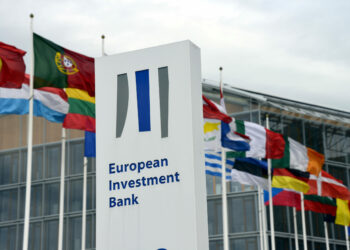 Avrupa-Yatirim-Bankasindan-Sterlin-cinsinden-ilk-dijital-tahvilini-piyasaya-surdu-2023-paranfil