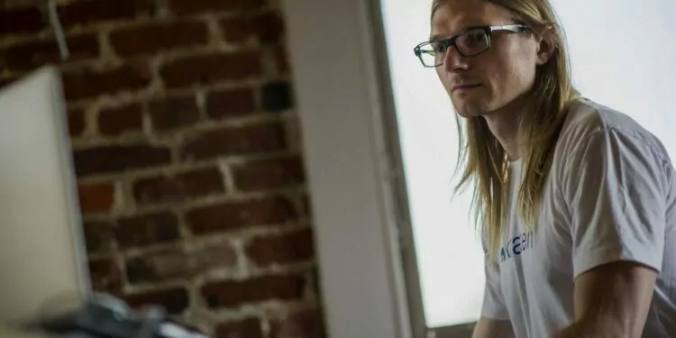 Eski-kraken-CEO'su-SEC-anlasmasi-ardindan-konustu-2023-paranfil