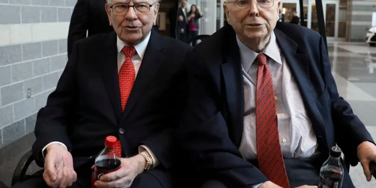 Milyarder Charlie Munger, Amerika'nın Kripto Parayı Yasaklaması Gerektiğini Söyledi 1 Milyarder Charlie Munger, Amerika'nın Kripto Parayı Yasaklaması Gerektiğini Söyledi