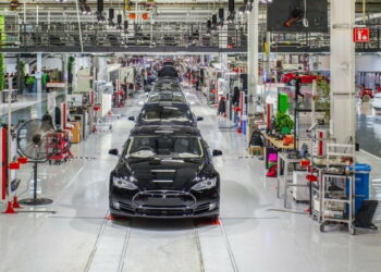 Tesla: Talebi karşılamak için üretimde artış