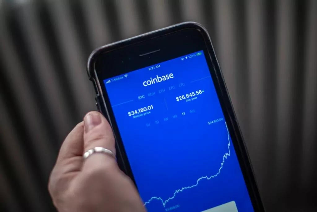 Coinbase-Kanada-kurallarinin-sikilastirilmasinin-ardindan-genisleme-planlarini-dogruladi-2023-paranfil