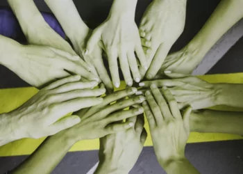 Hayırsever Kripto Bağışları Ayı Piyasasındada Devam Ediyor