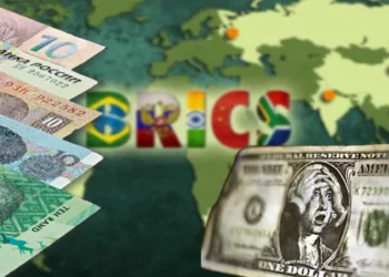 Fransa Cumhurbaşkanı Emmanuel Macron, Avrupa’nın ABD Dolarına Olan Bağımlılığını Azaltması Gerektiğini Söyledi