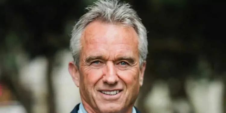Robert F. Kennedy Jr. Fednow ve CBDC’ler Hakkında Uyardı! ‘’Hükümet Bitcoin’i Yasaklayabilir!’’ 1 robert-kennedy-jr-Fednow-ve-CBDCler-hakkinda-uyardi-2023-paranfil