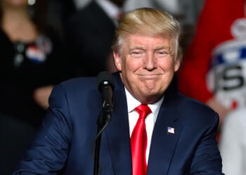 Donald Trump seçimi kazandı